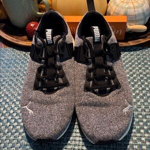 Puma Unisex Adult Mega NRGY Street Sneaker - Women’s Size 10